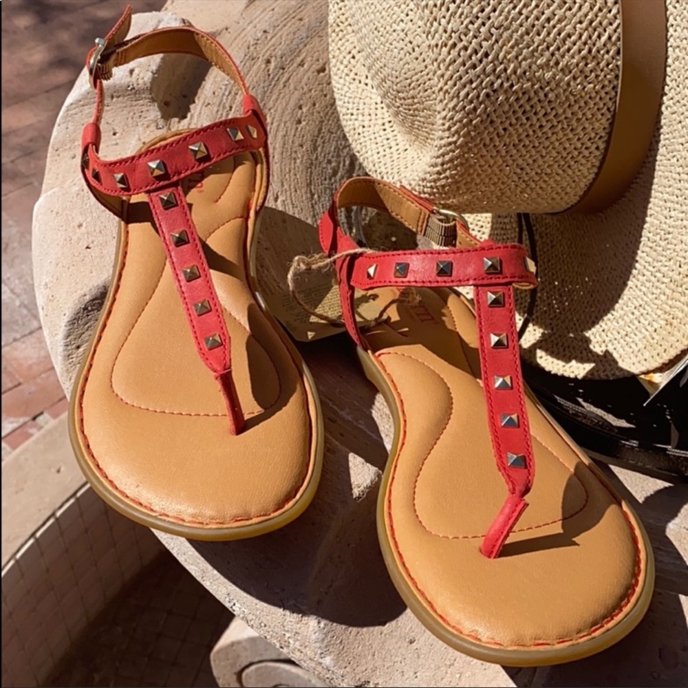 Born Sandals NEW